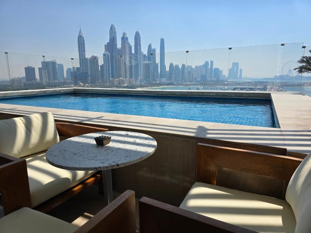 فايو پالم هتل اند رزی دنس - لاکچری پنت هاوس فول سی مارینا ویو اند پرایوت پول - FIVE Palm Hotel and Residence - Luxury Penthouse Full Sea Marina View & Private Pool