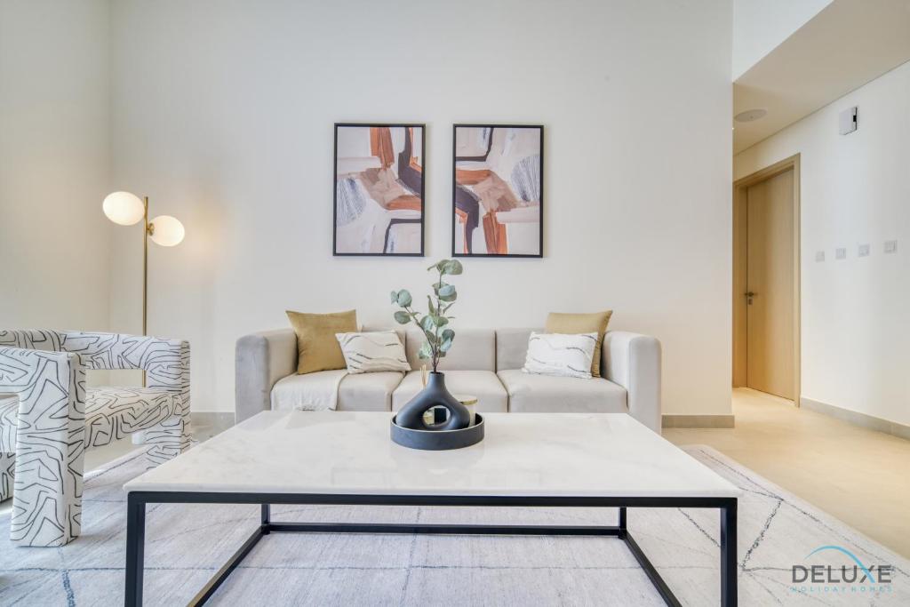هتل پیسفل 1BR ات کریک ریز تاور 2 دبی کریک هاربر بای دلاکس هالیدی هومز - Peaceful 1BR at Creek Rise Tower 2 Dubai Creek Harbour by Deluxe Holiday Homes