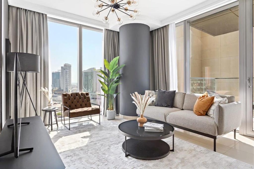 هتل سیلک هاوس شورت واک فرم برج خلیفه 1 بی آر وید استنینگ تاور پول - Silkhaus short walk from Burj Khalifa 1BR with stunning tower pool