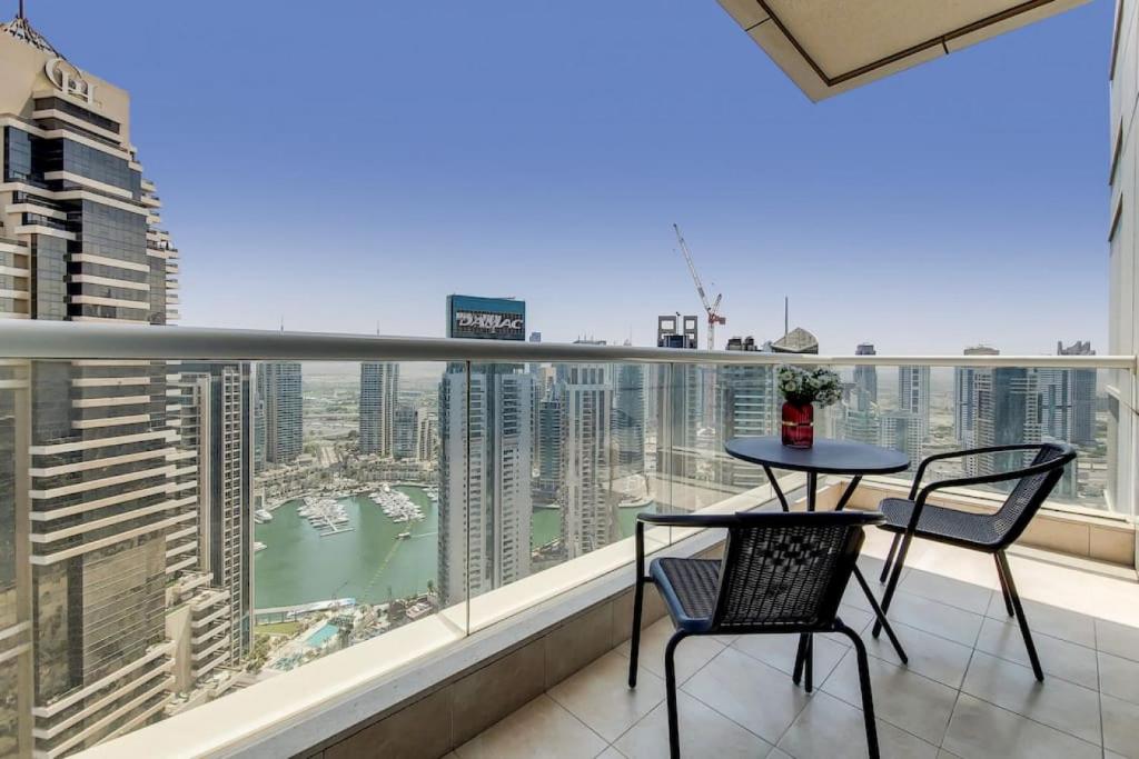 هتل باتانیکا تاور - ویکیشنر - Botanica Tower - Vacationer