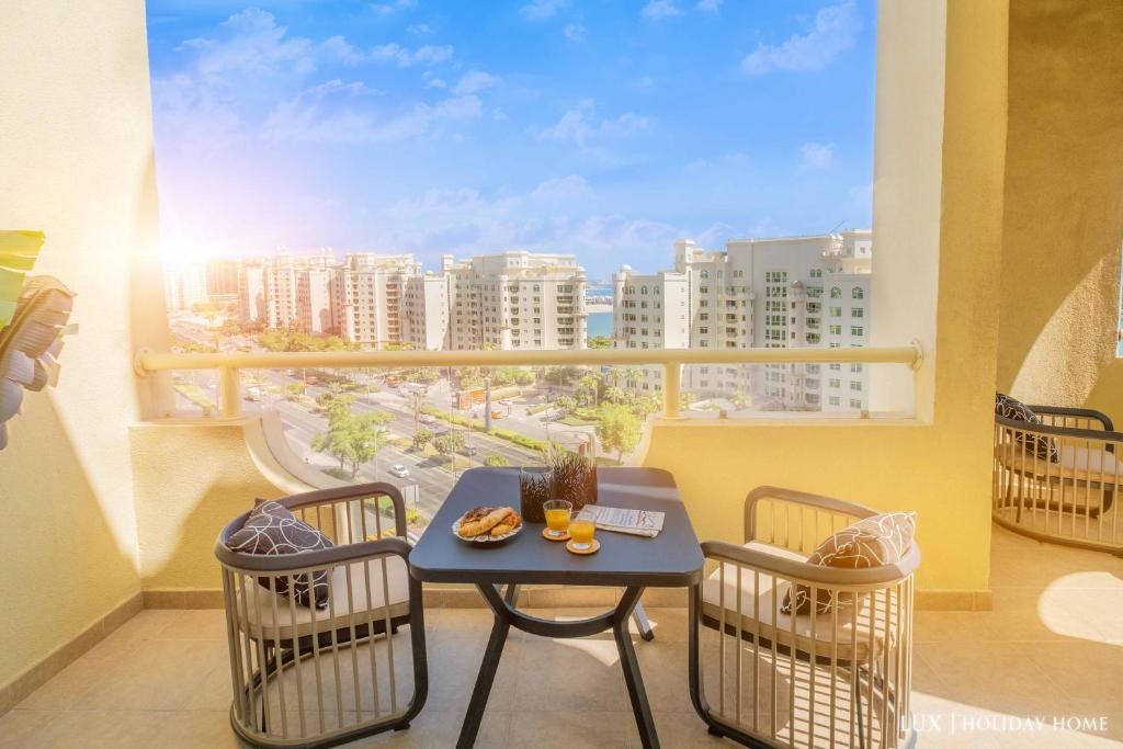 هتل لکس - ذ شورلاین پنت هاوس سوئیت - LUX - The Shoreline Penthouse Suite