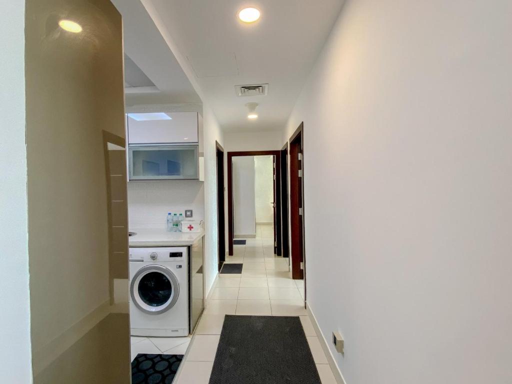 هتل دوبی-گلینتس3-مجنستیک لاکس هالیدای هوم-2BR-اسلیپ4-استودیو سیتی - Dubai-Glitz3-MAJESTIC Lux Holiday Home-2BR-SLEEP4-Studio City