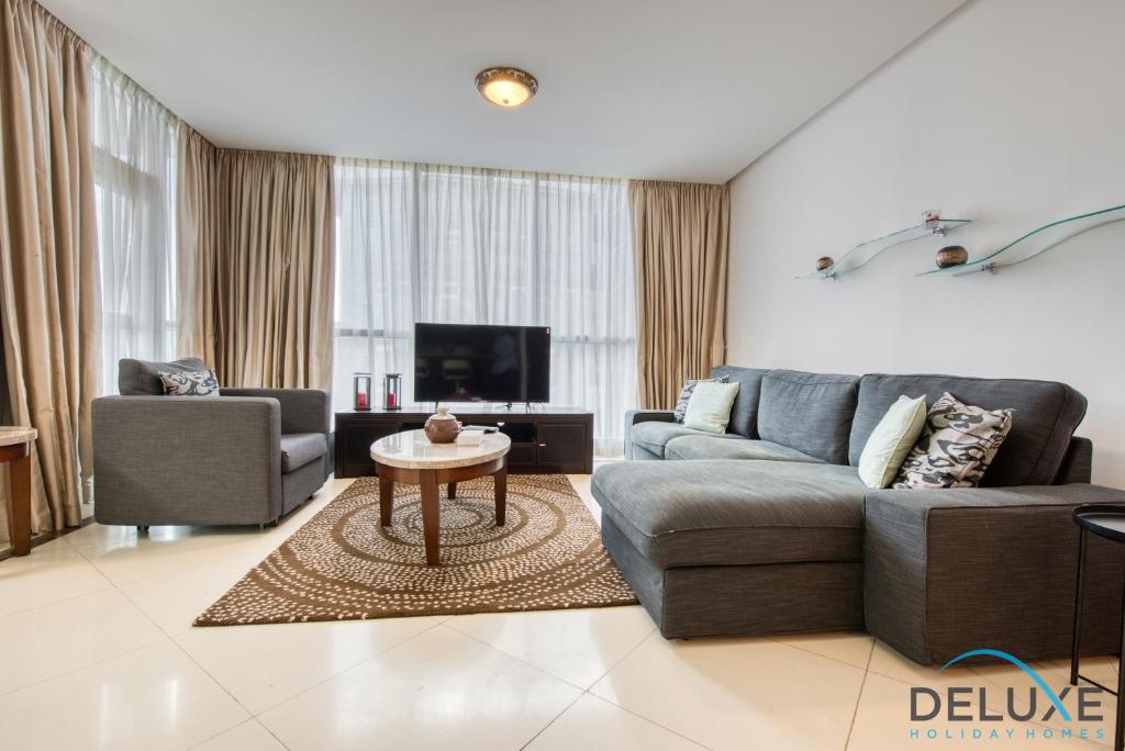 هتل اگلنت 2 بی آر این مارینا 23 ات دبی مارینا بای دلوکس هالیدی هومز - Elegant 2BR in Marina 23 at Dubai Marina by Deluxe Holiday Homes