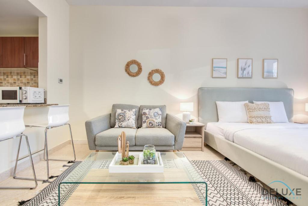 هتل پلزنت استودیو ات سافیر تاور وان بیزنس بی بای دلاکس هالیدِی هومز - Pleasant Studio at Safir Tower 1 Business Bay by Deluxe Holiday Homes