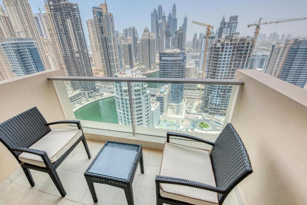 هتل گریسفول 1BR ات د آدرس رزیڈنسز دبی مارینا بای دلاکس هالیدی هومز - Graceful 1BR at The Address Residences Dubai Marina by Deluxe Holiday Homes