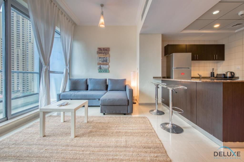 هتل پریستین وان بی آر این بی سنترال دوبی مارینا بای دلاکس هالیدی هومز - Pristine 1BR in Bay Central Dubai Marina by Deluxe Holiday Homes