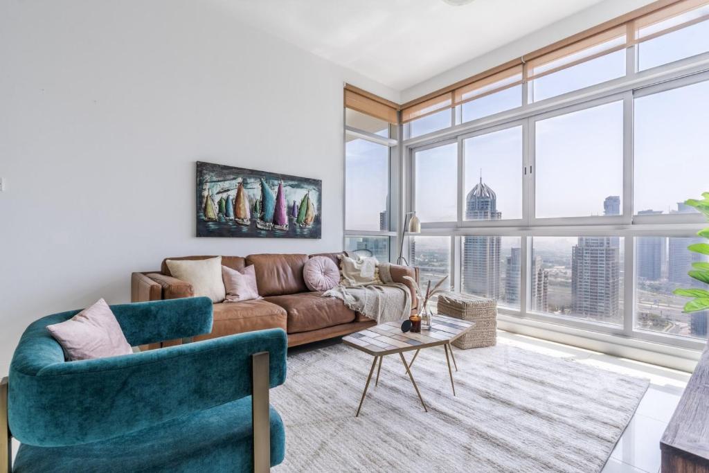 هتل گست ردی - آی این د اسکای ویت مارینا ویو - GuestReady - Eye In The Sky with Marina View