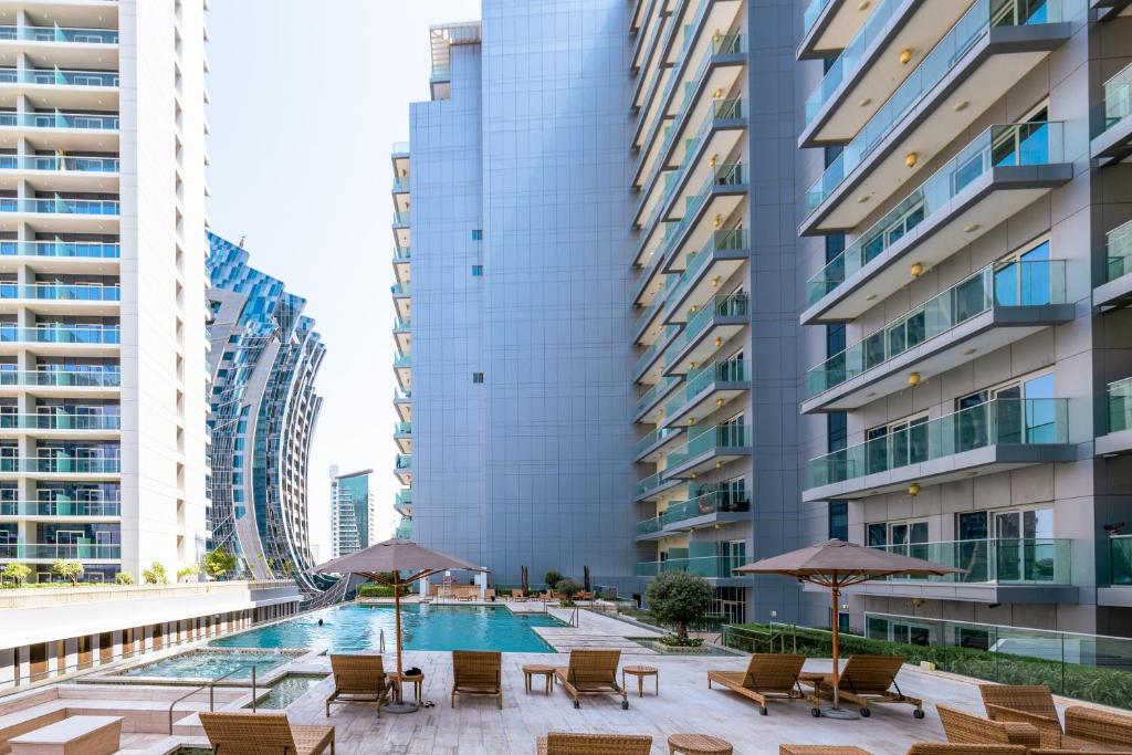 هتل سانینگ استودیو نیر برج خليفه - Stunning studio near Burj Khalifa