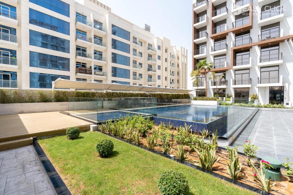 هتل ایزی کلیک - های کالییتی 1 بد کنورتیبل تو 2 بد براند نیو - Easy Click - High Quality 1 Bed Convertible to 2 Bed Brand New