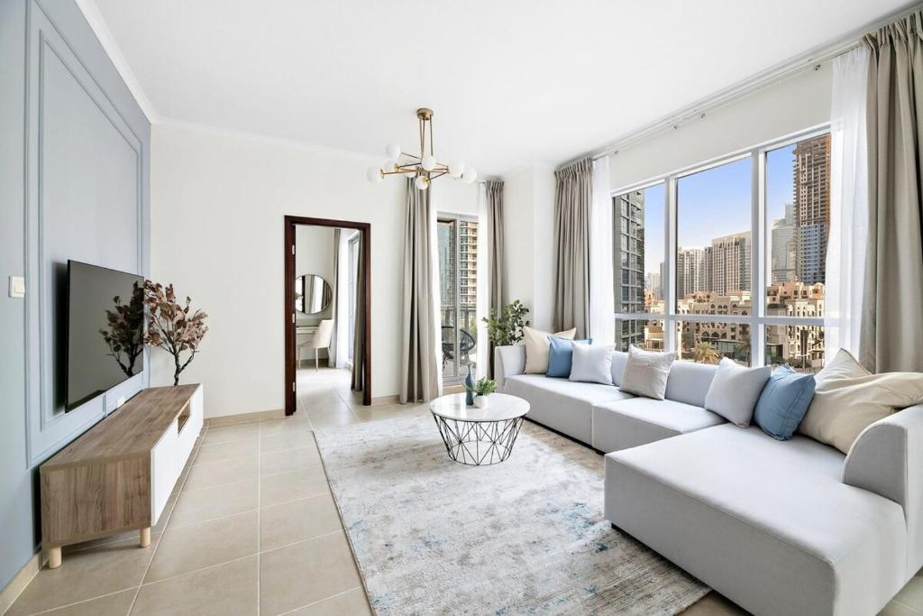 هتل سیلک هاوس نییر برج خلیفه 1 بی دی آر | بالکنی - Silkhaus Near Burj Khalifa 1 BDR | Balcony