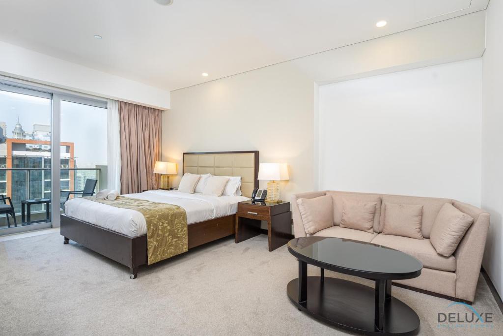 هتل سافیسیتکتد استودیو این د آدرس رزیڈنسز دبی مارینا بای دلاکس هالی دی هومز - Sophisticated Studio in The Address Residences Dubai Marina by Deluxe Holiday Homes
