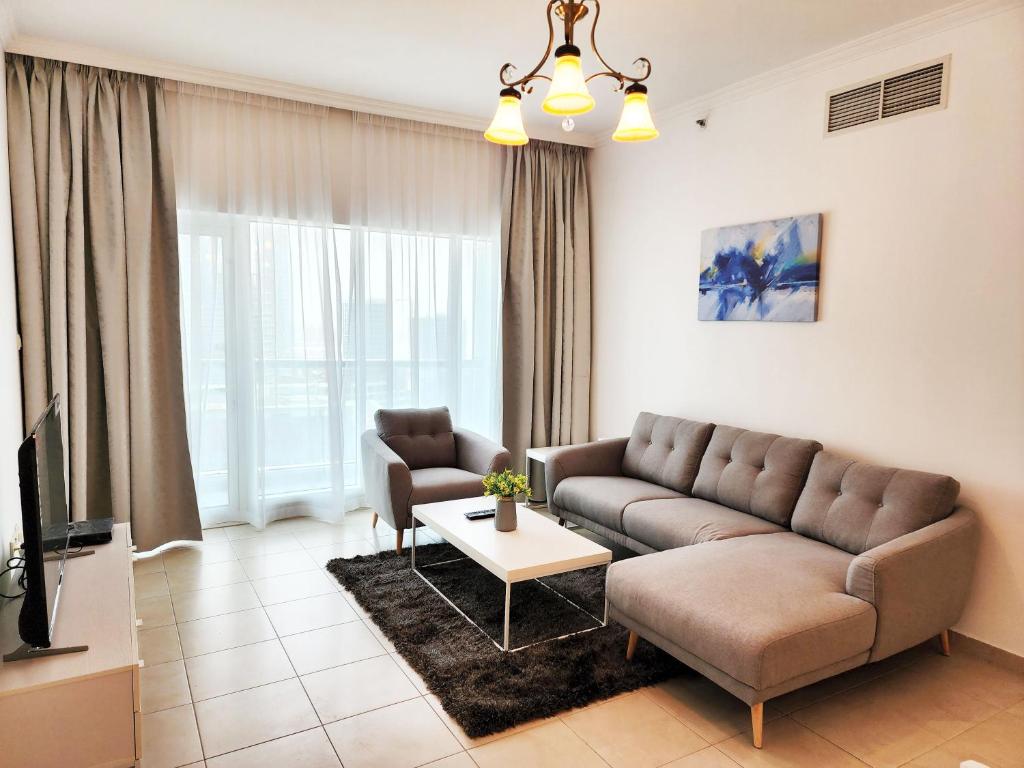 هتل آر اِچ - مادرن الیگنس 2بی آر، پرایم لوکیشن، واک تو دوبی مال - RH- Modern Elegance 2BR, prime location, Walk to Dubai Mall