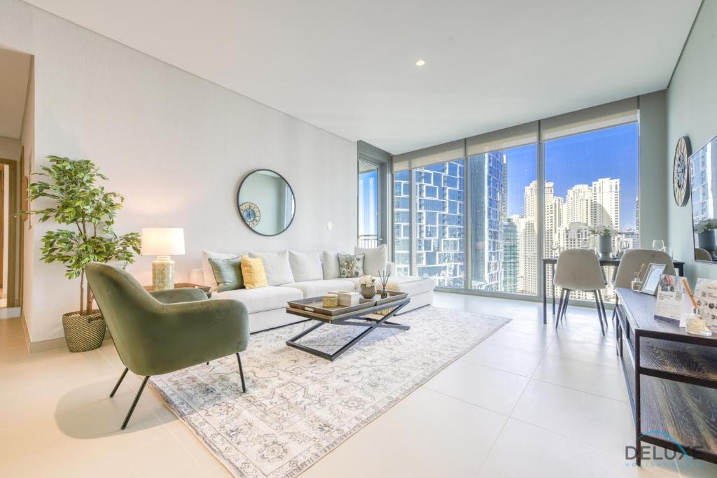 هتل سوفیستیکیتد 2بی آر ات 5242 تاور 1 دوبی مارینّا بای دلاکس هالیدی هومز - Sophisticated 2BR at 5242 Tower 1 Dubai Marina by Deluxe Holiday Homes