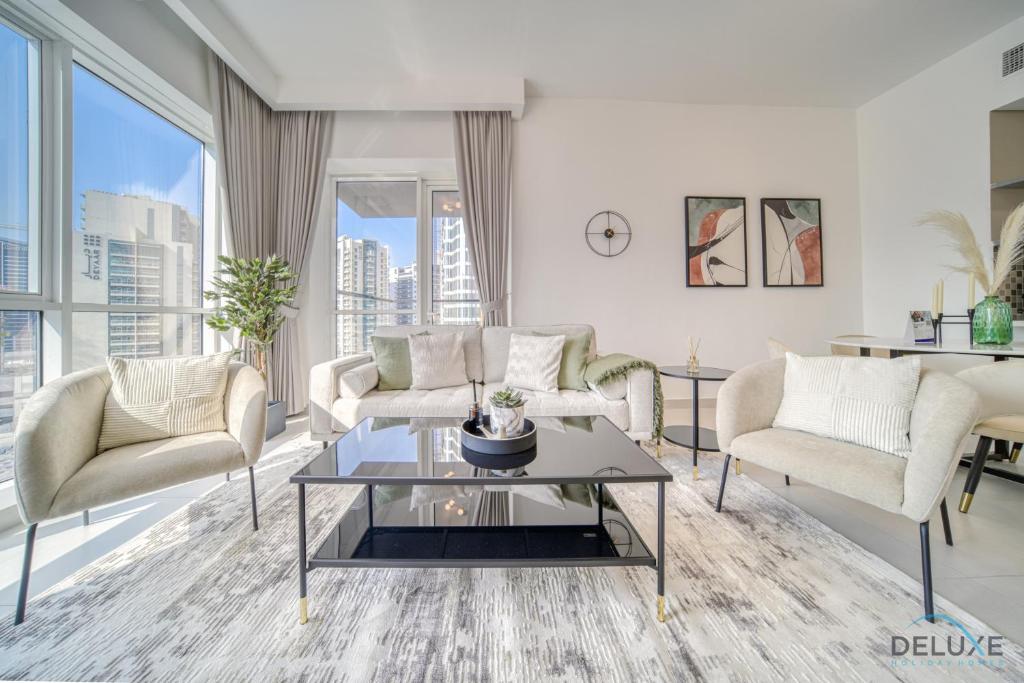 هتل کازموپولیتن 1BR ات وزول رزیڈنسز بیزنس بی با دیلوکس هالیدی هومز - Cosmopolitan 1BR at Vezul Residences Business Bay by Deluxe Holiday Homes