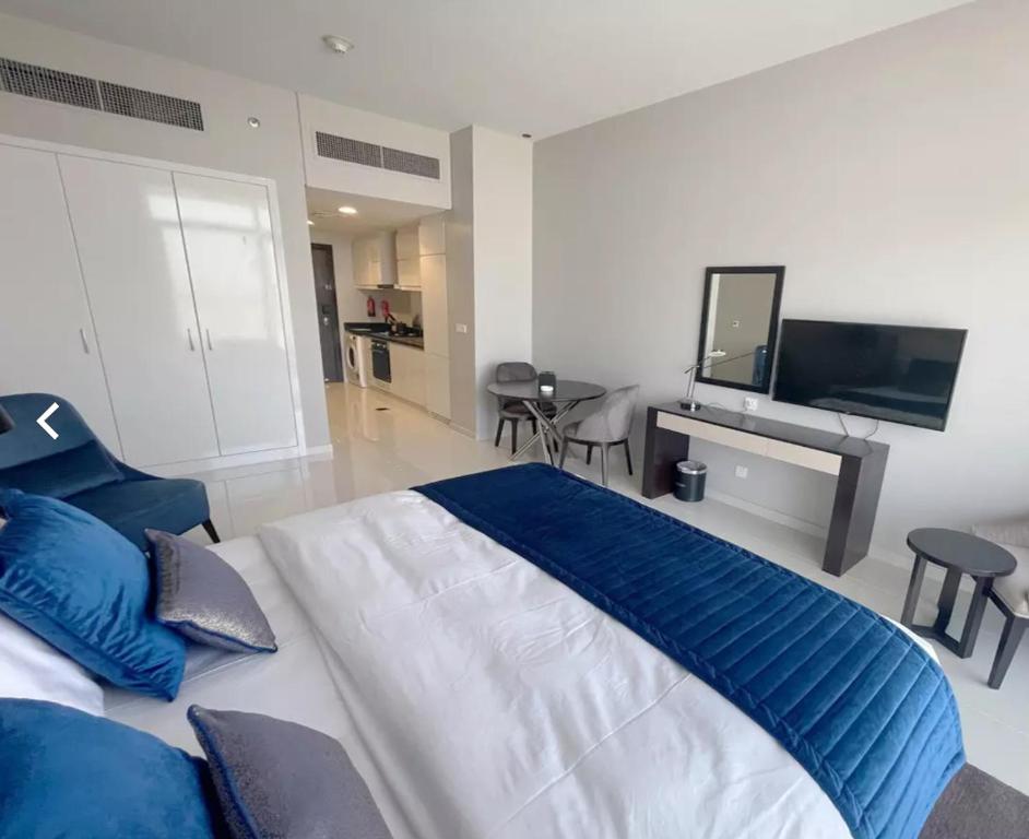هتل ا بیوتیفلی فولی فرمیشد استودیو - A beautifully fully furnished studio