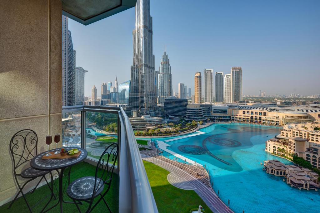 هتل درانی هومز - لوکس لیوینگ ویت برج خلیفه اند فونتین ویو - ثرد روم ویداوت پارتیشن - Durrani Homes - Luxe Living with Burj Khalifa and Fountain View - third room without partition