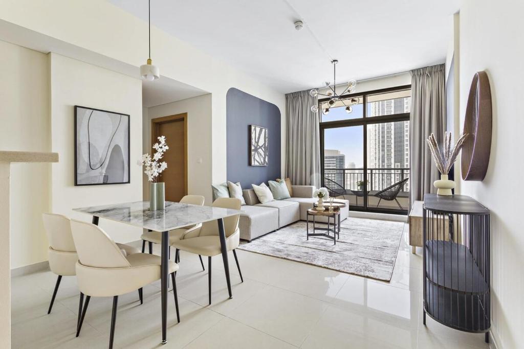 هتل سیلک هاوس نیولی رفربیشد داون تاون 1 بی دی آر ویت بالکنی - Silkhaus newly refurbished Downtown 1BDR with balcony