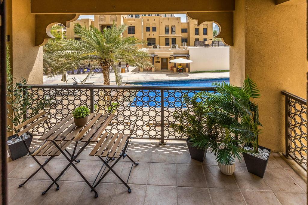 هتل یانسون بای اماار، داون تاون دبی - Yansoon by Emaar, Downtown Dubai