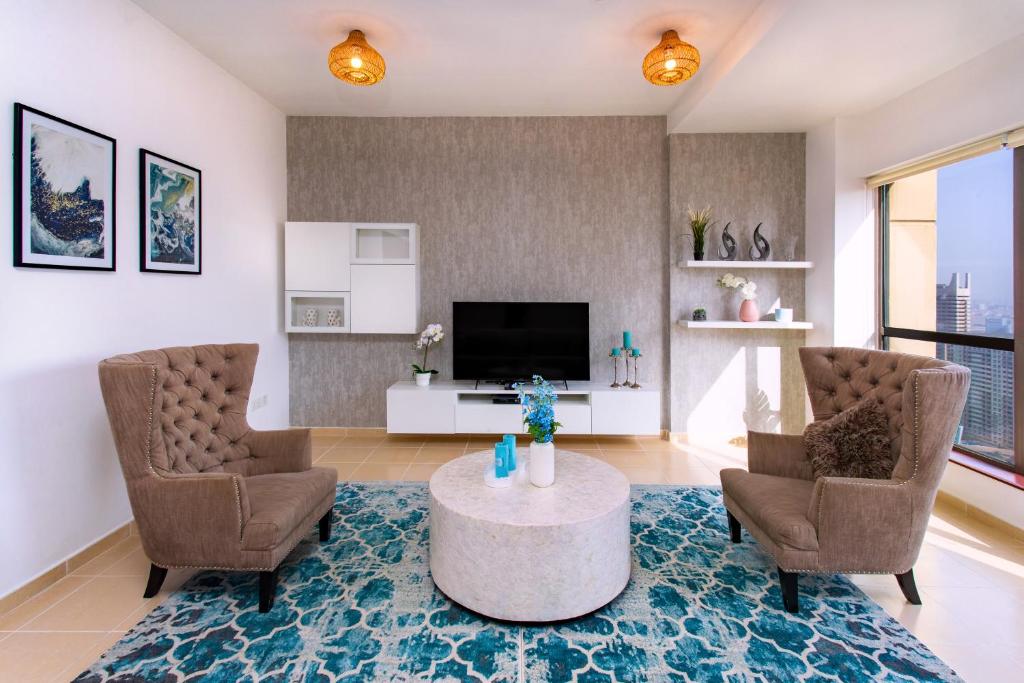هتل اسپیشس 2 بی آر ویت آمازینگ مارینا ویو ریمال جی بی آر - Spacious 2 BR with Amazing Marina View Rimal JBR