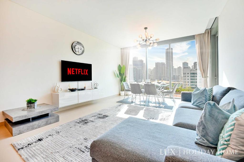 هتل لاکس 52 42 دلاکس مارینا ویو سوئیت 1 - LUX 52 42 Deluxe Marina view suite 1