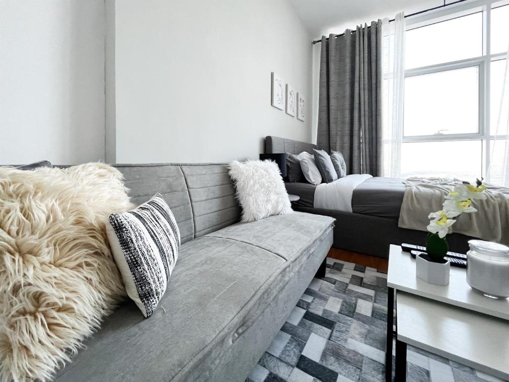 هتل استودیو آپارتمان ویت مدرن آمینیتیز این پرایم لوکیشن - Studio Apartment With Modern Amenities in Prime Location