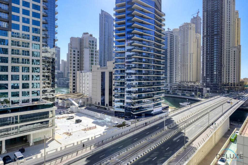 هتل استونیگ استودیو ات مارینا ویوز آ دبی مارینا بای دلاکس هالیدی هومز - Stunning Studio at Marina Views A Dubai Marina by Deluxe Holiday Homes