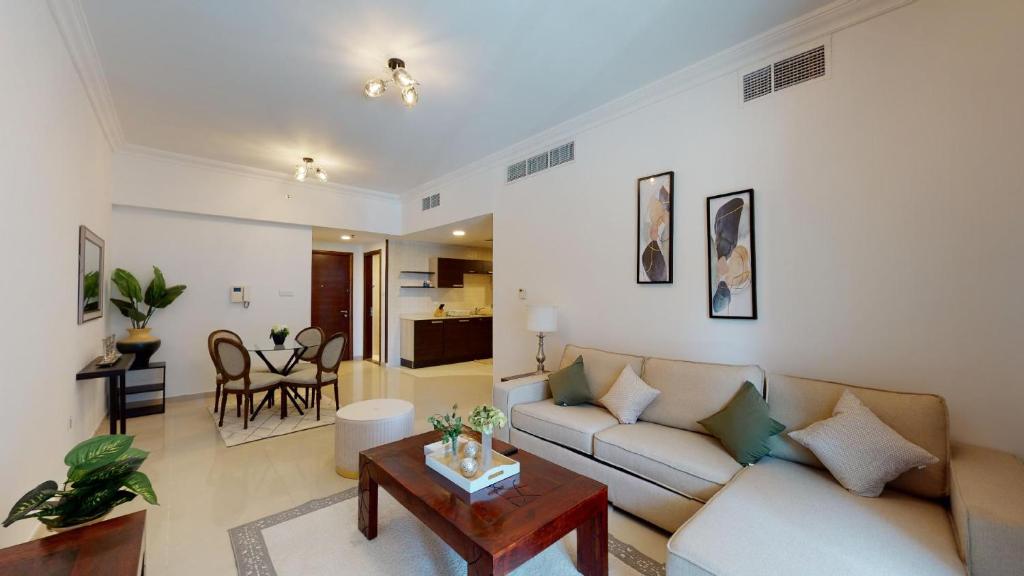 هتل هام‌تاون آپارتمانز ترندی وان بد آپت این انتاریو تاور - Hometown Apartments Trendy One Bed Apt in Ontario Tower