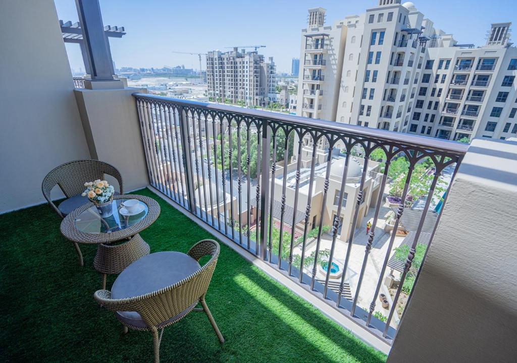 هتل نسما لاکچری استیز - فَنسی آپارتمان ویت بالکونی کلوز تو ام‌جی‌ال's سوک - Nasma Luxury Stays - Fancy Apartment With Balcony Close To MJL's Souk