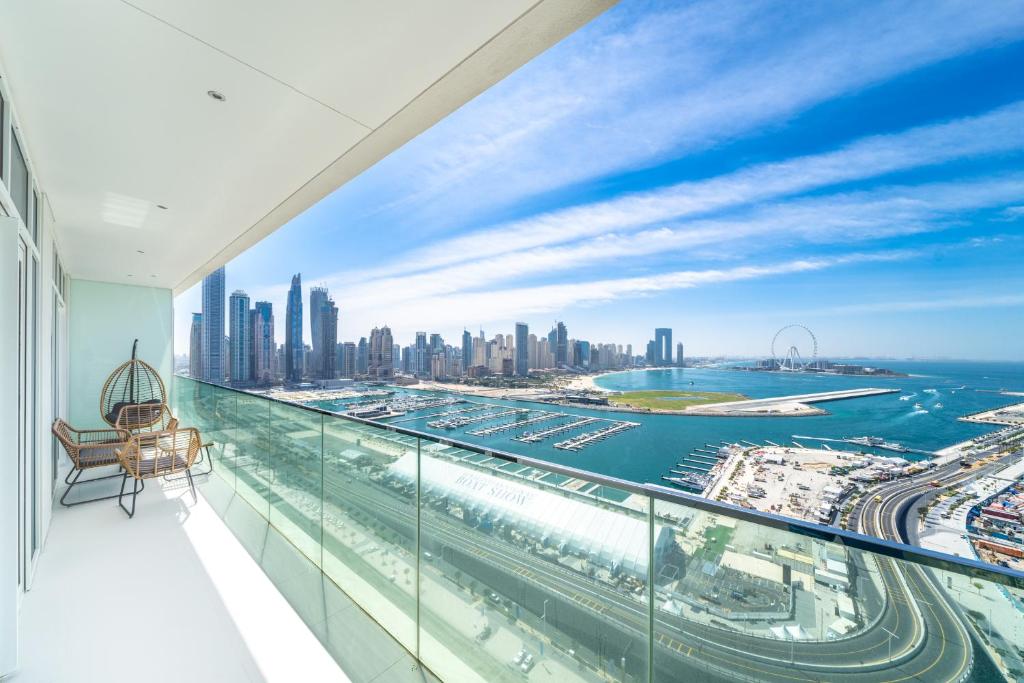 هتل لاکچری های فُلور ۳۶۰ ویوز اف فول پام اند مارینا - Luxury High Floor 360 Views of Full Palm and Marina