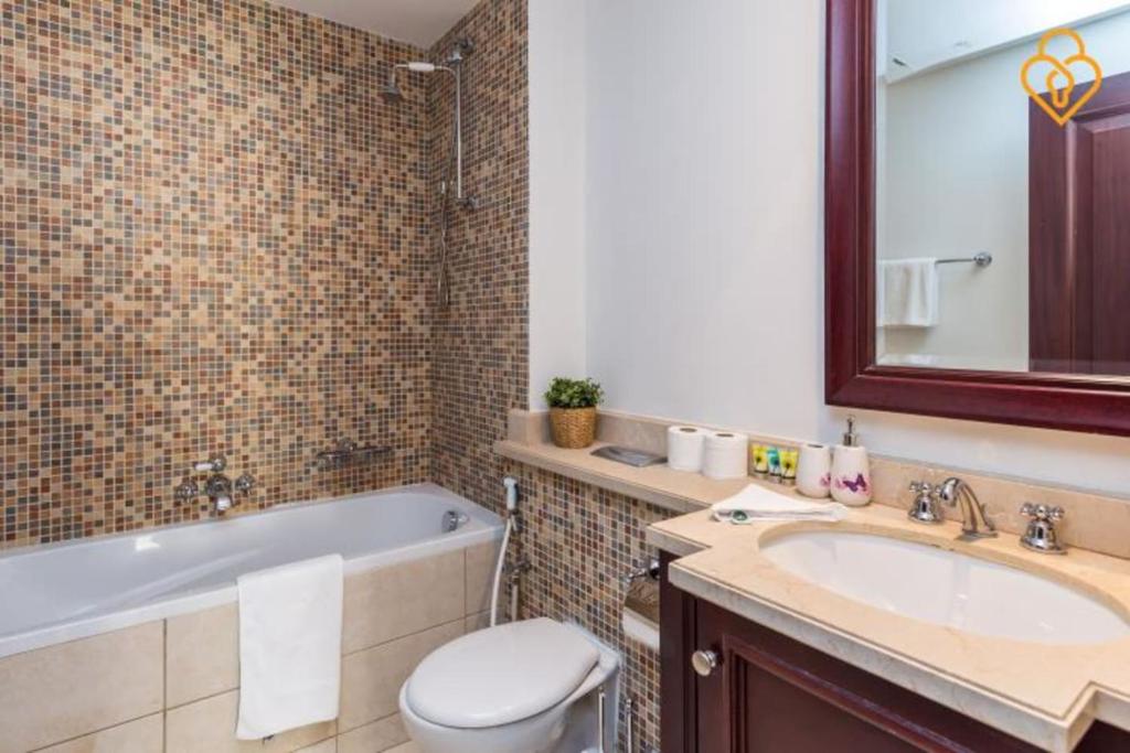 هتل کیزپلیز لاکچری 2 بی آر آپت این یانسون، اولد تاون دبی 208 - Keysplease Luxury 2 BR Apt in Yansoon, Old Town Dubai 208