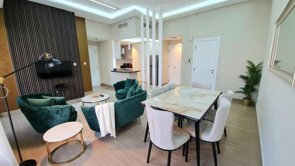 هتل مارکو پولو - استانیگ مارینا ویوز، های فلور، کلاوس تو ترام - Marco Polo - Stunning Marina Views , High Floor, Close to Tram