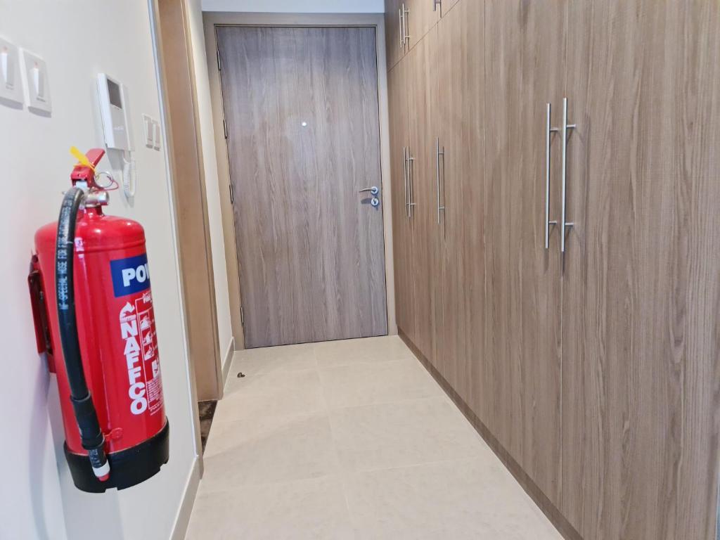 هتل کوزی فرنیشد استودیو - Cozy Furnished Studio