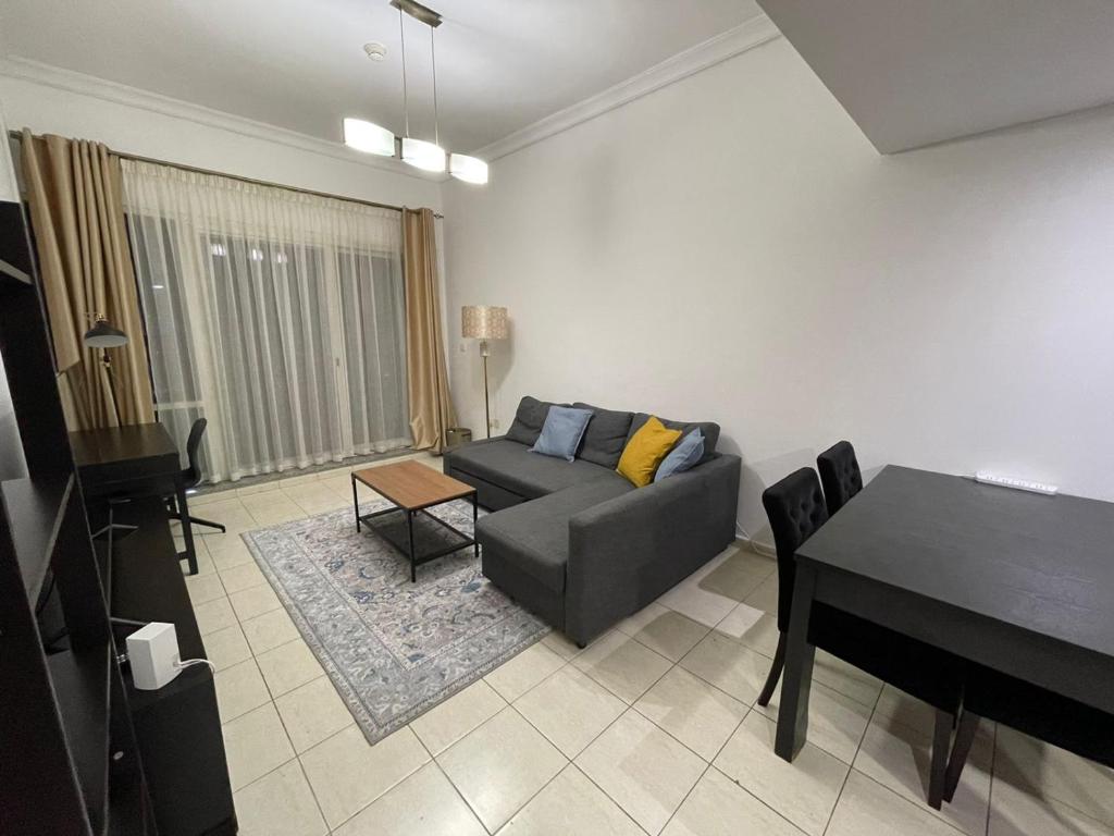 هتل [مترو] کِوزی و مِدرن 1 بی آر آپارتمان این جی ال تی - [METRO]Cozy & Modern 1BR Apartment In JLT