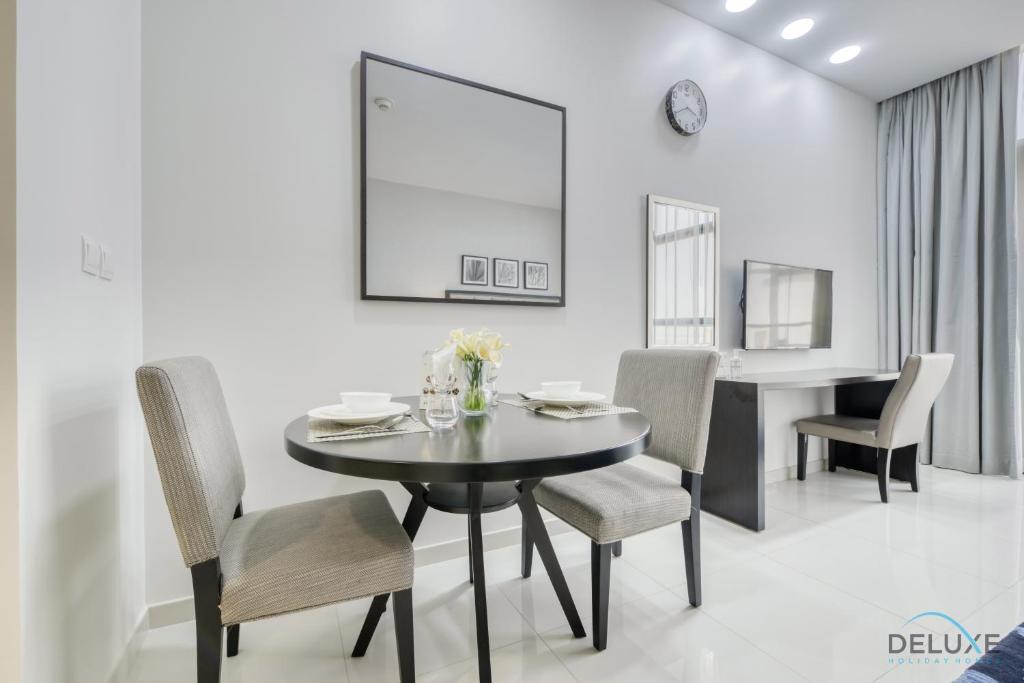 هتل سوپر ب استودیو ات دماک سلستیا آ دبی ساوت بای دلاکس هالیدِی هومز - Superb Studio at Damac Celestia A Dubai South By Deluxe Holiday Homes