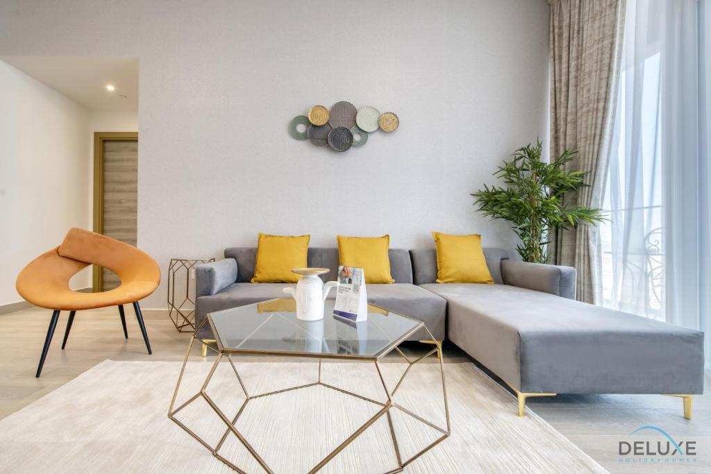 هتل چیرفل 1BR ات بلوم تاور بی جی وی سی بای دلاکس هالیدی هومز - Cheerful 1BR at Bloom Tower B JVC By Deluxe Holiday Homes