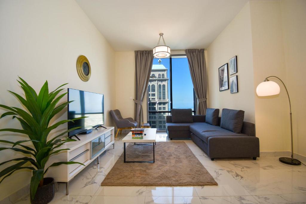 هتل لاکس 1 بی آر در هابتور سیتی نورا تاور بیزنس بی - Lux 1BR at Habtoor City Noora Tower Business Bay