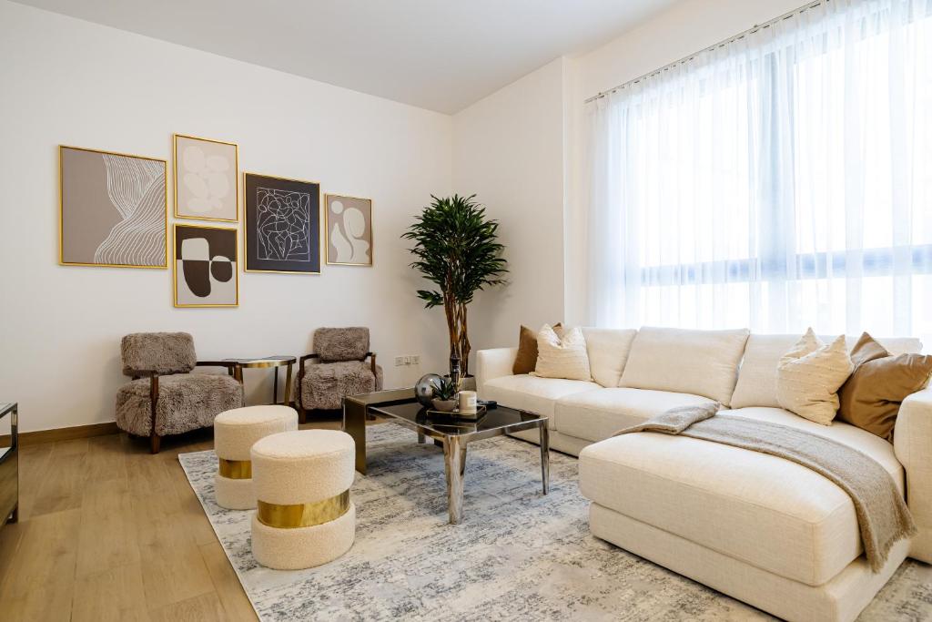 هتل آپگریدد 2 بتس این جمیرا 1 لا کُت بی 3 - Upgraded 2 Beds in Jumeirah 1 La Cote B3