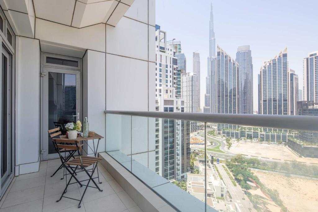 هتل فرانک پورتر - اگزکتیو تاور اف - Frank Porter - Executive Tower F