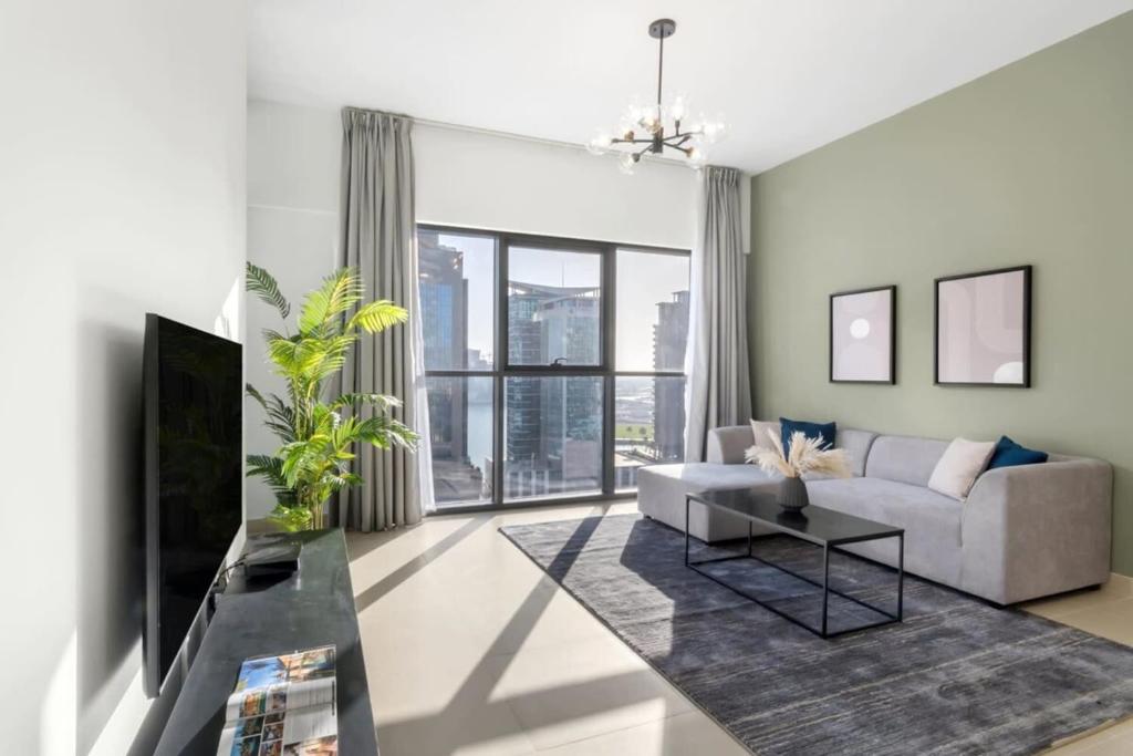 هتل سیلک هاوس اسپیشس سنترال داون تاون 1 بی دی آر این نیو تاور - Silkhaus spacious central Downtown 1BDR in new tower