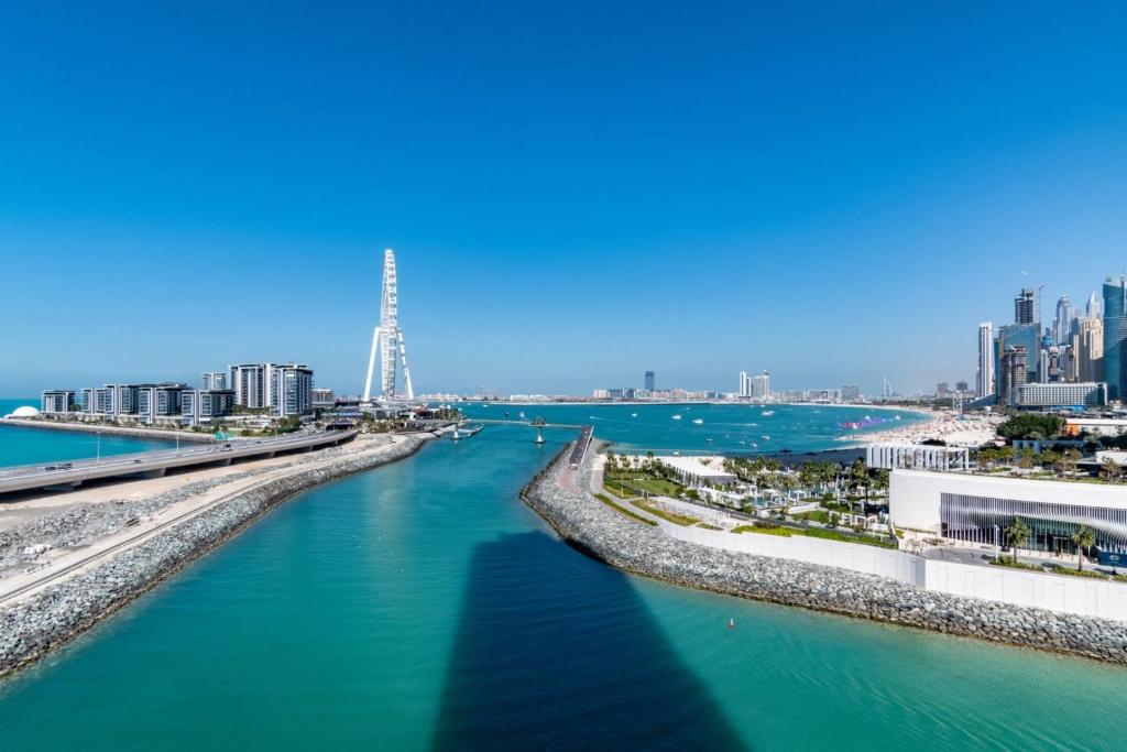 هتل گست ردی آژور 52|42 مارینا ویوز - GuestReady Azure 52|42 Marina Views