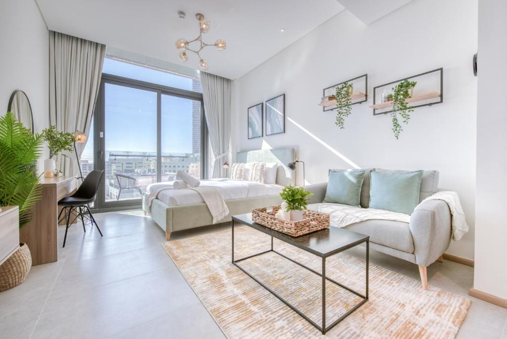 هتل کوزمopolitan استودیو ات سینگنچر لیوینگز نورث جی وی سی بای دلاکس هالیدی هومز - Cosmopolitan Studio at Signature Livings North JVC by Deluxe Holiday Homes