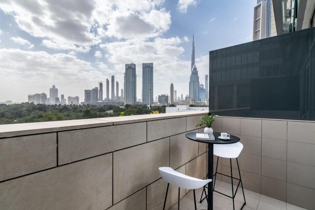 هتل سیلک هاوس کامفی دی اف سی استودیو ویت برج خلیفه ویو - Silkhaus comfy DIFC studio with Burj Khalifa view