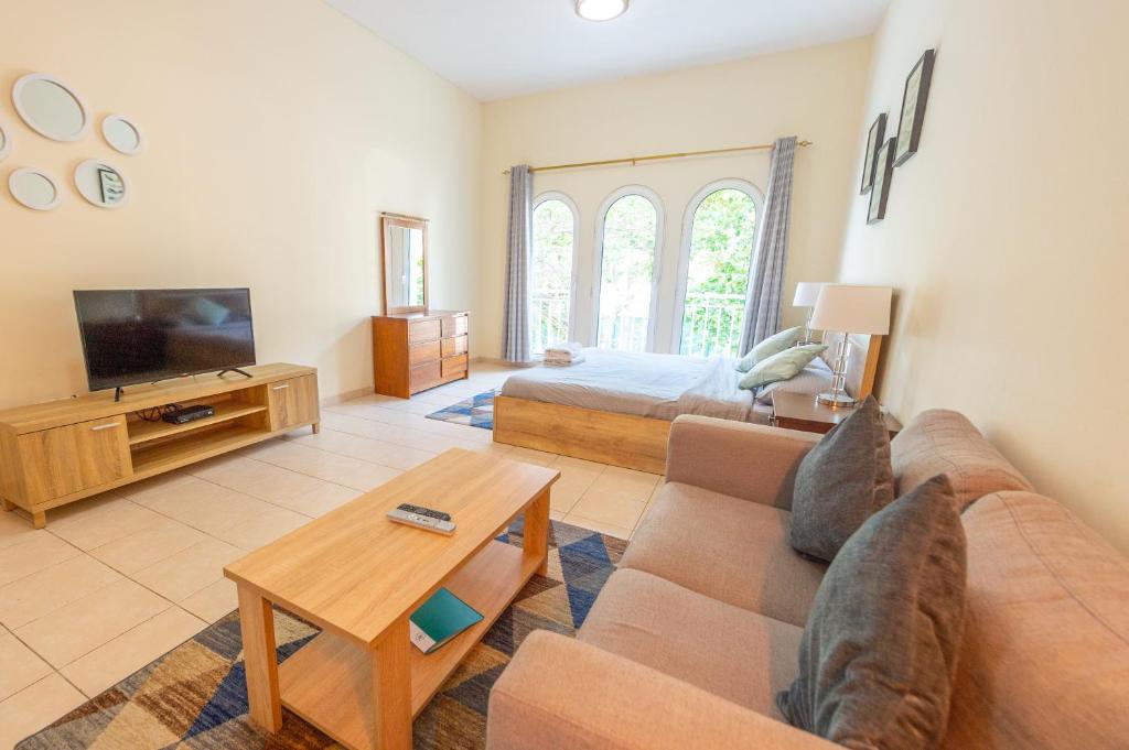 هتل کالم ریتریت استودیو آپت - نییر مترو اند مال - موگ184 دی جی - Calm Retreat Studio Apt - near Metro & Mall - MOG184 DG