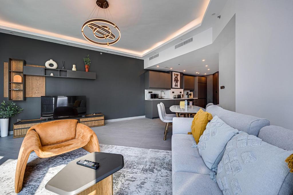 هتل ذ تورتچ، دبی مارینا - The Torch, Dubai Marina