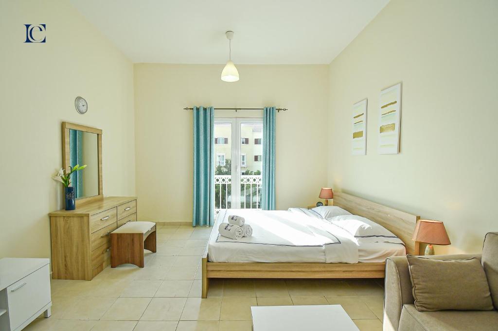 هتل باجت استودیو آپت نیئر مترو اند مال - MED64 - Budget Studio Apt near Metro & Mall - MED64