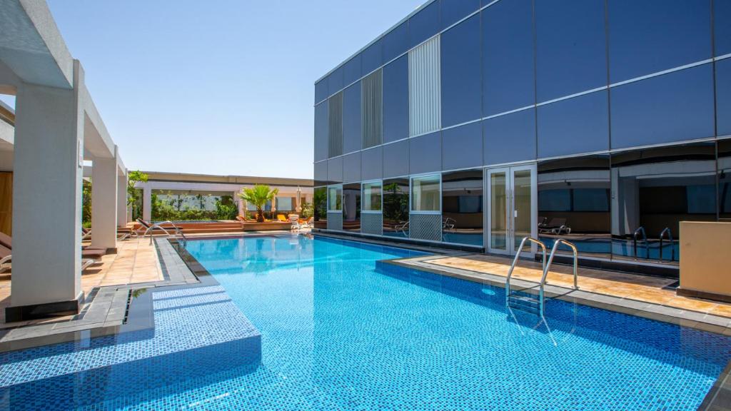 هتل گورجس 1 بی آر اَت اسکای گاردنز DIFC بای دلاکس هالی دی هومز - Gorgeous 1BR at Sky Gardens DIFC BY Deluxe Holiday Homes