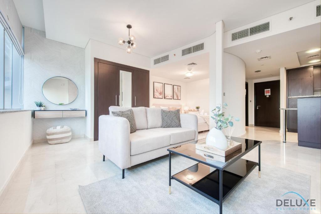 هتل کالم استودیو ات اسکای گاردنز دی آی اف سی بای دلاکس هالیدی هومز - Calm Studio at Sky Gardens DIFC by Deluxe Holiday Homes