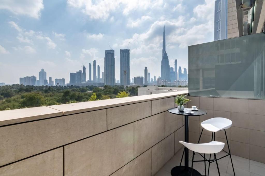 هتل سیلک هاوس مدرن استودیو ویت برج خلیفه ویو این DIFC - Silkhaus modern studio with Burj Khalifa view in DIFC