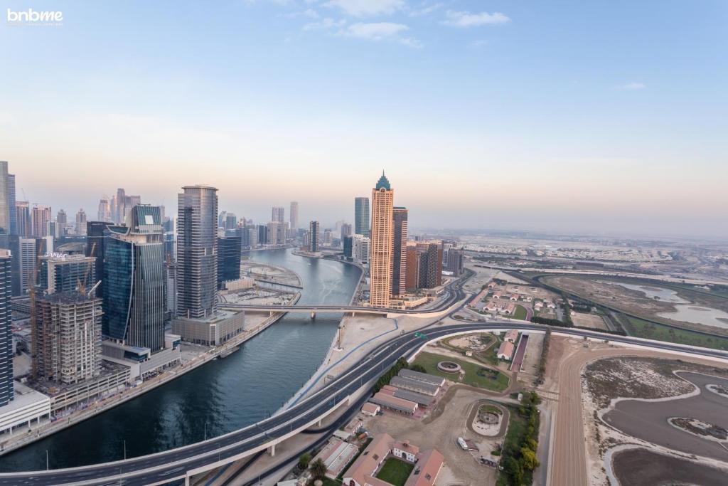 هتل بی ان بی می - آمنه تاور - bnbme - Amna Tower