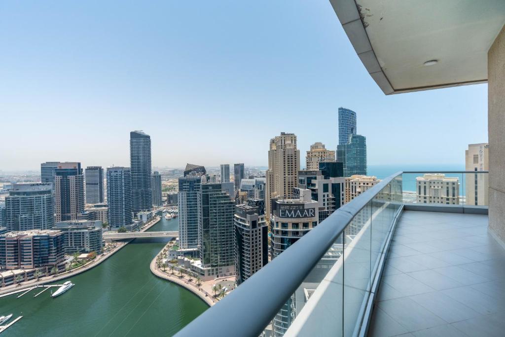 هتل ستنینگ سی اند مارینا ویوز / 2 بدرووم پنت هاوس / دبی مارینا - Stunning Sea and Marina Views / 2 Bedroom Penthouse / Dubai Marina